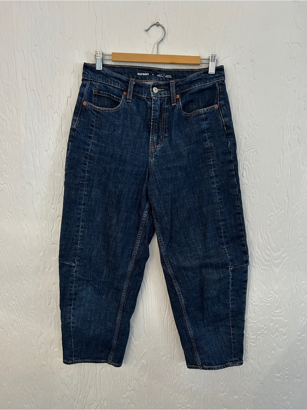 OLD NAVY High Rise Barrel Leg Jeans Dark Wash Size 6 Relaxed Baggy Blue Grunge
